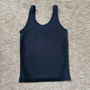 🚨 3 for $25 - Nike Seamless Tank
